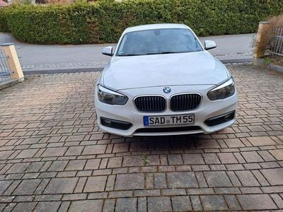 Gebraucht BMW 116 109 PS (80 kW) 2015 Weiß Kleinwagen