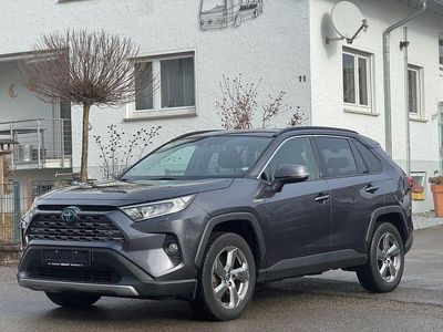 Grau Gebraucht 2021 Toyota RAV4 Hybrid Team SUV | 29.960 € (Fairer Preis)