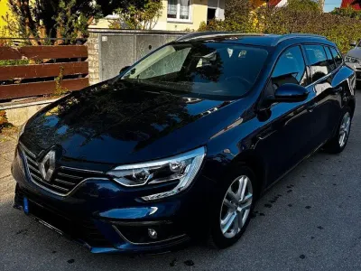 Brugt Renault Mégane GrandTour Experience 101 HK (74 kW) 2017 Blå Stationcar