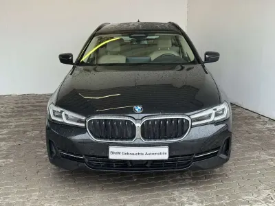 Używany BMW 520 Sport Line 190 KM (139 kW) 2022 Czarny Sedan/Limuzyna