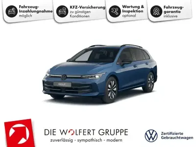 Gebraucht VW Golf VIII Goal 150 PS (110 kW) 2025 Anemonenblau metallic Kombi