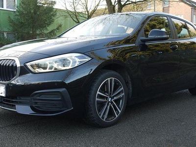 Schwarz Gebraucht 2022 BMW 118 Advantage Kleinwagen | 23.900 € (Etwas zu teuer)