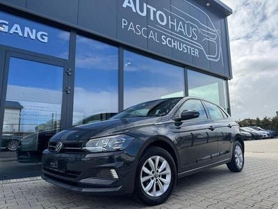 Gebraucht VW Polo Comfortline 95 PS (69 kW) 2021 Uranograu Kleinwagen