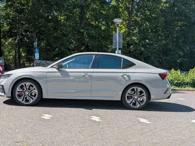 Gebraucht Skoda Octavia RS 245 PS (180 kW) 2021 Grau Limousine