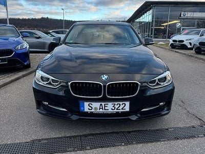 Gebraucht BMW 316 Sport Line 136 PS (100 kW) 2014 Schwarz Limousine