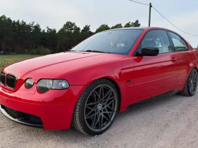 Gebraucht BMW 325 M Sport 192 PS (141 kW) 2002 Rot Coupé
