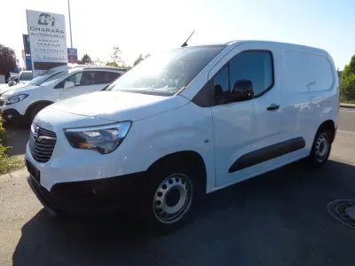 Usata Opel Combo Edition 131 CV (96 kW) 2023 Bianco Monovolume