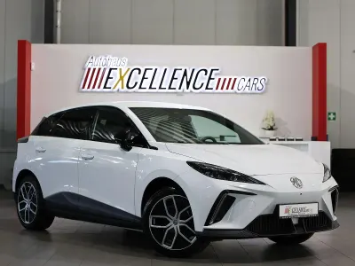 Gebraucht MG MG4 EV Luxury 125 kW (170 PS) 2023 Weiß Kleinwagen