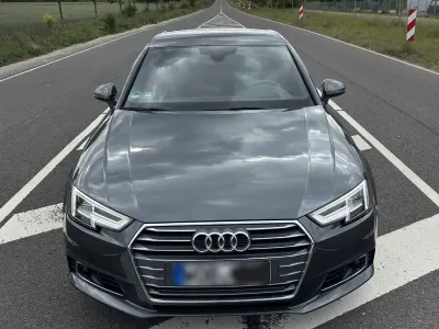 Gebraucht Audi A4 S-Line 150 PS (110 kW) 2016 Grau Limousine