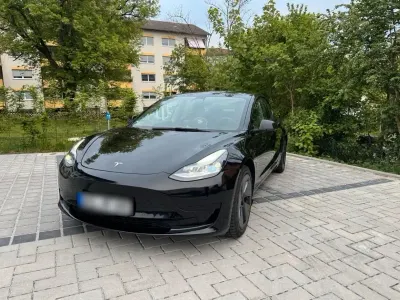 Gebraucht Tesla Model 3 239 kW (325 PS) 2021 Schwarz Limousine