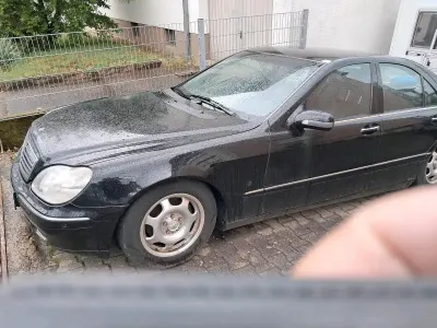 Gebraucht Mercedes 220 225 PS (165 kW) 1999 Schwarz Limousine
