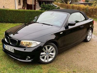 Gebraucht BMW 118 Cabriolet Comfort Edition 143 PS (105 kW) 2011 Schwarz Cabrio
