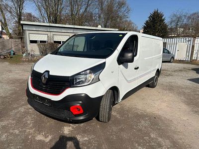 Gebraucht Renault Trafic 121 PS (88 kW) 2018 Weiß Van / Kleinbus