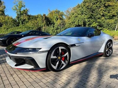 Nuova Ferrari 12 Cilindri 829 CV (609 kW) 2025 Bianco