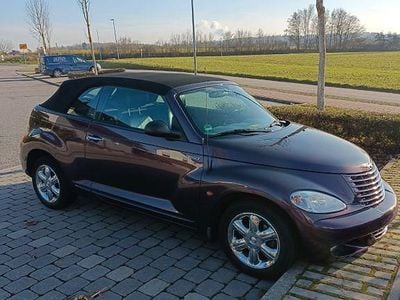 Usata Chrysler PT Cruiser Limited 143 CV (105 kW) 2004 Viola Cabrio