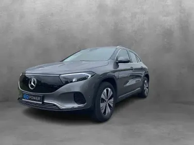 Używany Mercedes EQA250 Progressive 139 kW (190 KM) 2025 Szary SUV
