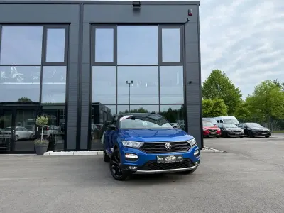 Używany VW T-Roc Sport 150 KM (110 kW) 2021 Niebieski SUV