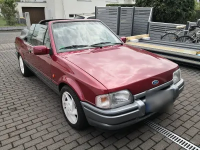 Gebraucht Ford Escort Cabriolet 102 PS (75 kW) 1988 Cabrio