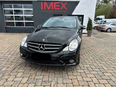 Mercedes R320