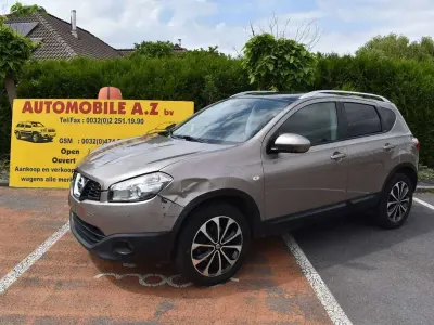 Gebraucht Nissan Qashqai Tekna 117 PS (86 kW) 2011 Braun SUV