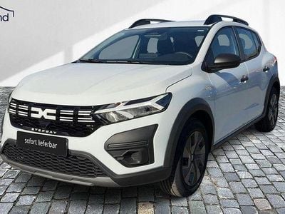 Neu Dacia Sandero Essentiel 91 PS (66 kW) 2025 Weiß SUV