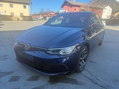 Gebraucht VW Golf VIII Life 116 PS (85 kW) 2022 Blau Limousine