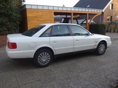 Gebraucht Audi 100 116 PS (85 kW) 1994 Weiß Limousine