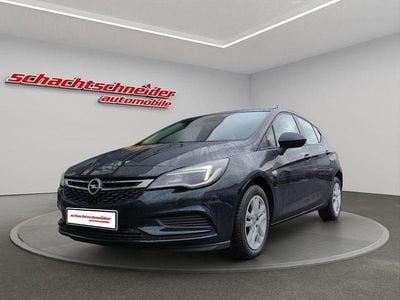 Gebraucht Opel Astra Edition 125 PS (91 kW) 2016 Grün Limousine