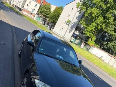 Gebraucht BMW 116 122 PS (89 kW) 2007 Schwarz Kleinwagen