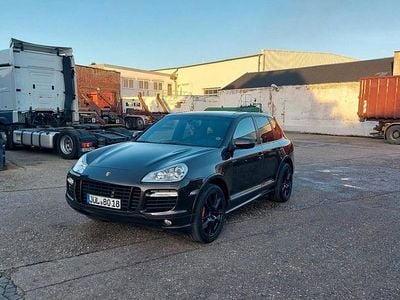 Porsche Cayenne Turbo