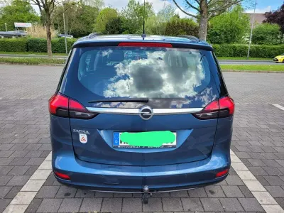 Second-hand Opel Zafira Tourer Selection 120 CP (88 kW) 2014 Albastru Monovolum