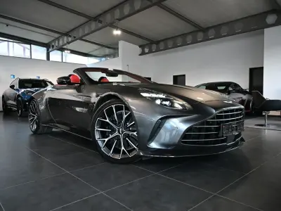 Gebraucht Aston Martin V8 Vantage 665 PS (489 kW) 2025 Silber Cabrio