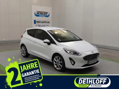 Gebraucht Ford Fiesta Titanium 125 PS (91 kW) 2018 Weiß Kleinwagen