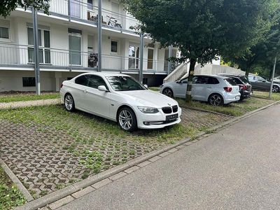 BMW 325