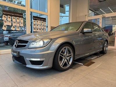 Gebraucht Mercedes C63 AMG AMG 457 PS (336 kW) 2011 Palladiumsilber  metalliclack (metallic) Limousine