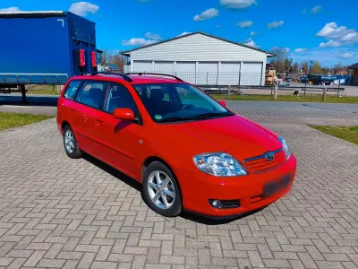 Gebraucht Toyota Corolla Sol 116 PS (85 kW) 2005 Rot Kombi