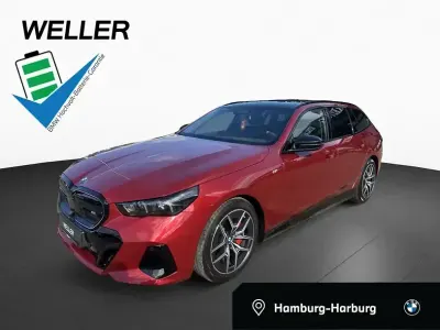 Gebraucht BMW i5 Shadowline 442 kW (601 PS) 2025 Dragon fire rot (rot) Kombi