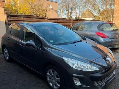 Gebraucht Peugeot 308 110 PS (80 kW) 2011 Schwarz Kleinwagen