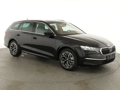 Neu Skoda Octavia Selection 150 PS (110 kW) 2026 Black magic perleffekt Kombi