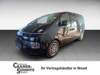 Gebraucht Hyundai Staria Trend 177 PS (130 kW) 2024 Abyss black Van / Kleinbus