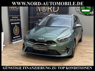 Neu Kia Ceed Sportswagon 140 PS (102 kW) 2025 Grün Kombi