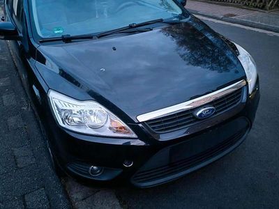 Gebraucht Ford Focus 113 PS (83 kW) 2010 Schwarz Kombi