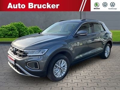 Gebraucht VW T-Roc Life 150 PS (110 kW) 2024 Grau SUV