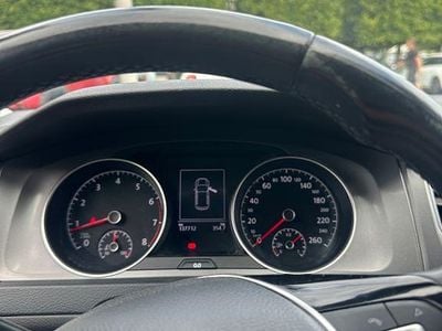 VW Golf VII