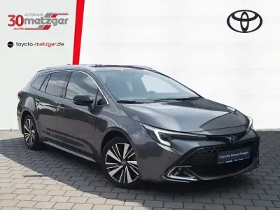 Gebraucht Toyota Corolla Basis 140 PS (102 kW) 2025 Grau Kombi