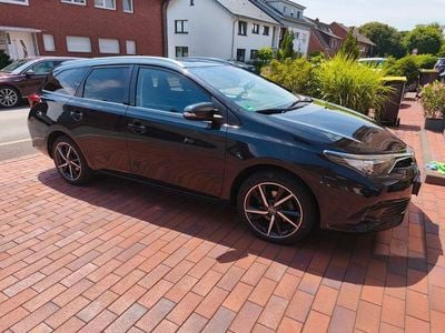 Toyota Auris Touring Sports