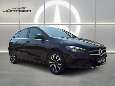 Gebraucht Mercedes B250e Business 160 PS (117 kW) 2022 Schwarz Kleinwagen