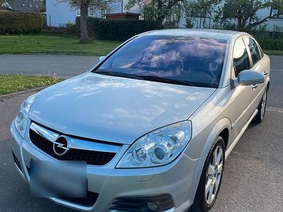 Usata Opel Vectra 155 CV (114 kW) 2006 Argento Berlina