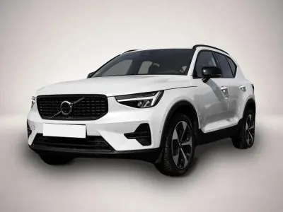 Gebraucht Volvo XC40 Plus 197 PS (144 kW) 2023 Manufacturer SUV