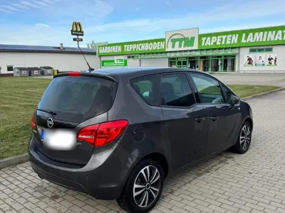 Gebraucht Opel Meriva 131 PS (96 kW) 2011 Grau Van / Kleinbus